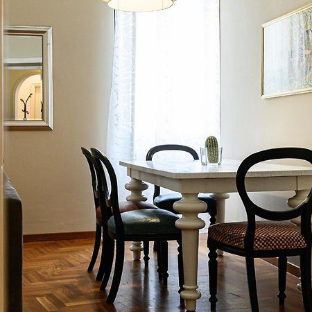 Comfortable & Cozy By Ndp Rent Rom Exteriör bild